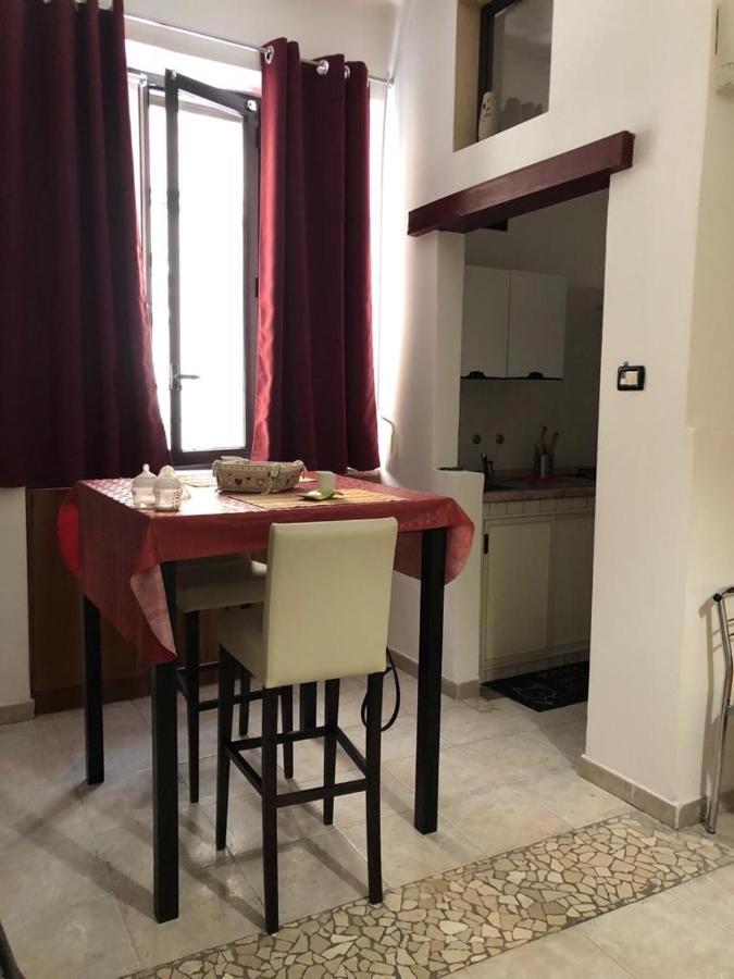 Il Vicoletto Διαμέρισμα Μπρίντιζι Εξωτερικό φωτογραφία